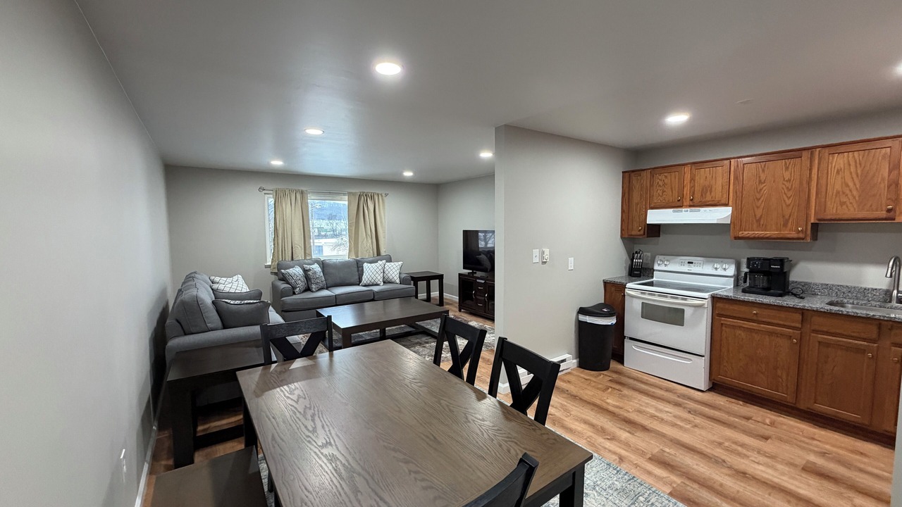 Photo of Others in Lawnton