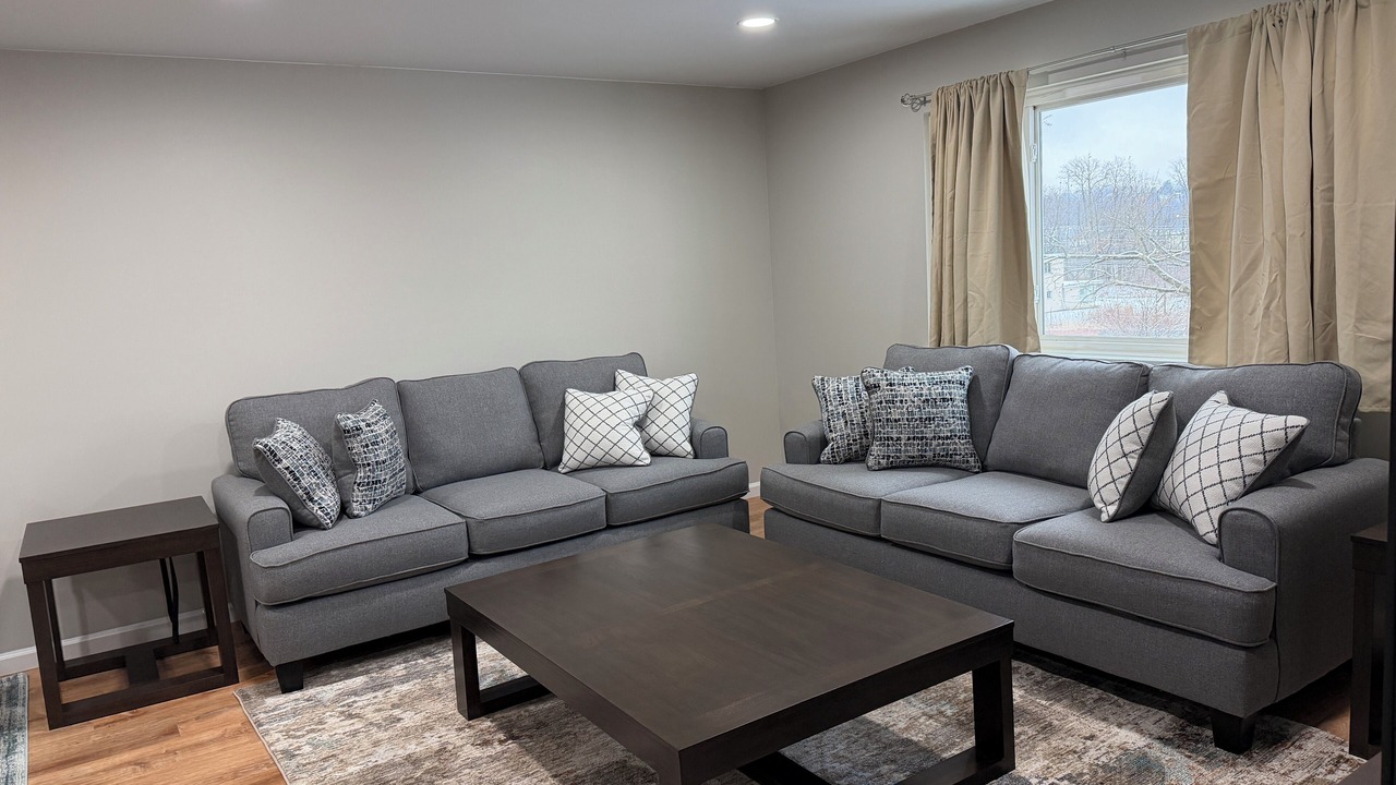 Photo of Livingroom in Lawnton