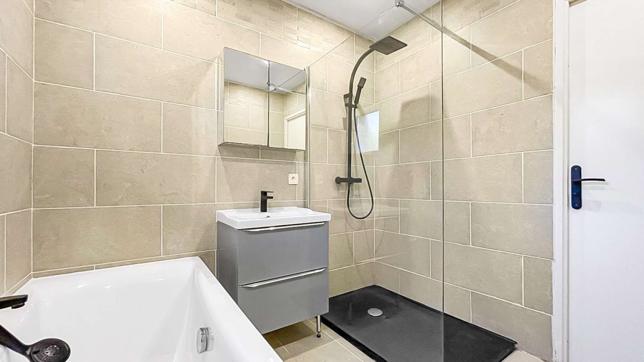 Photo of Bathroom in Beziers