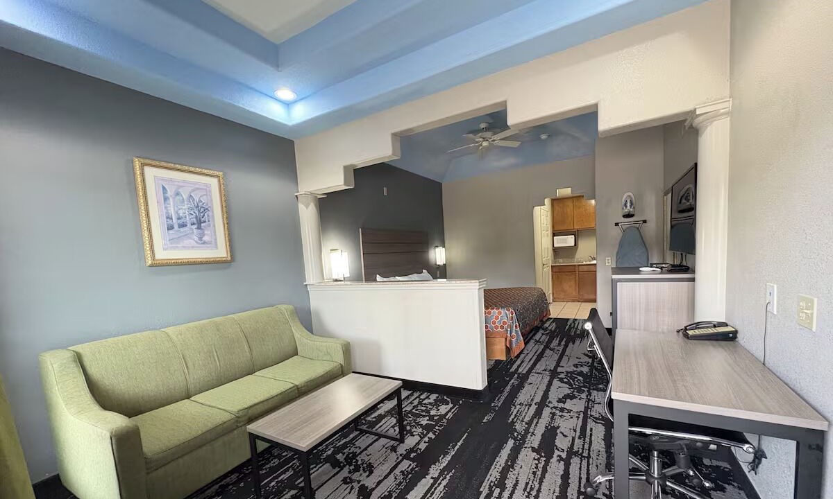 Photo of Bedroom in Humble