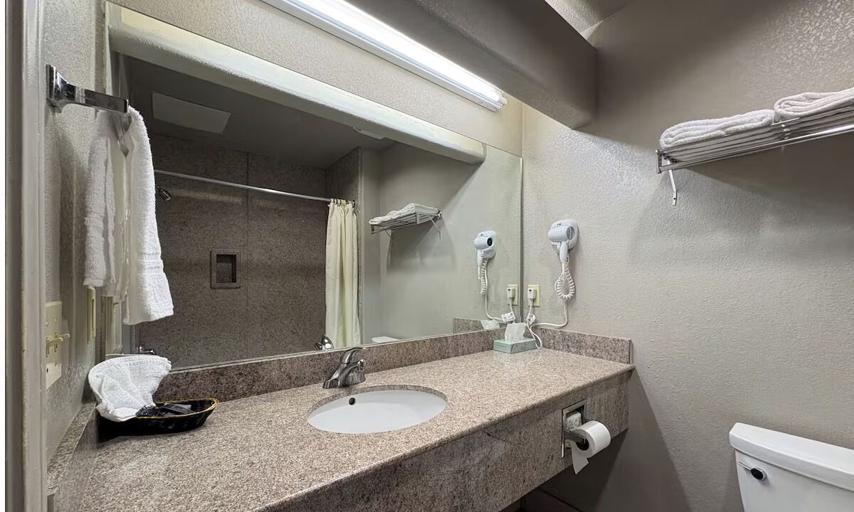 Photo of Bathroom in Humble