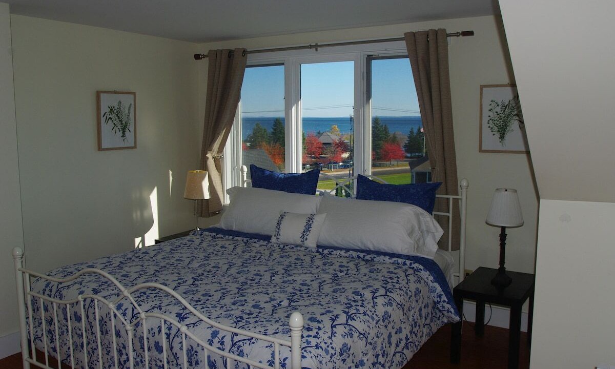 Photo of Bedroom in Rockland