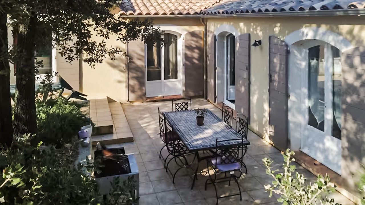 Photo of Others in Collias