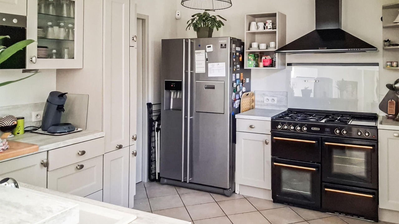 Photo of Others in Collias