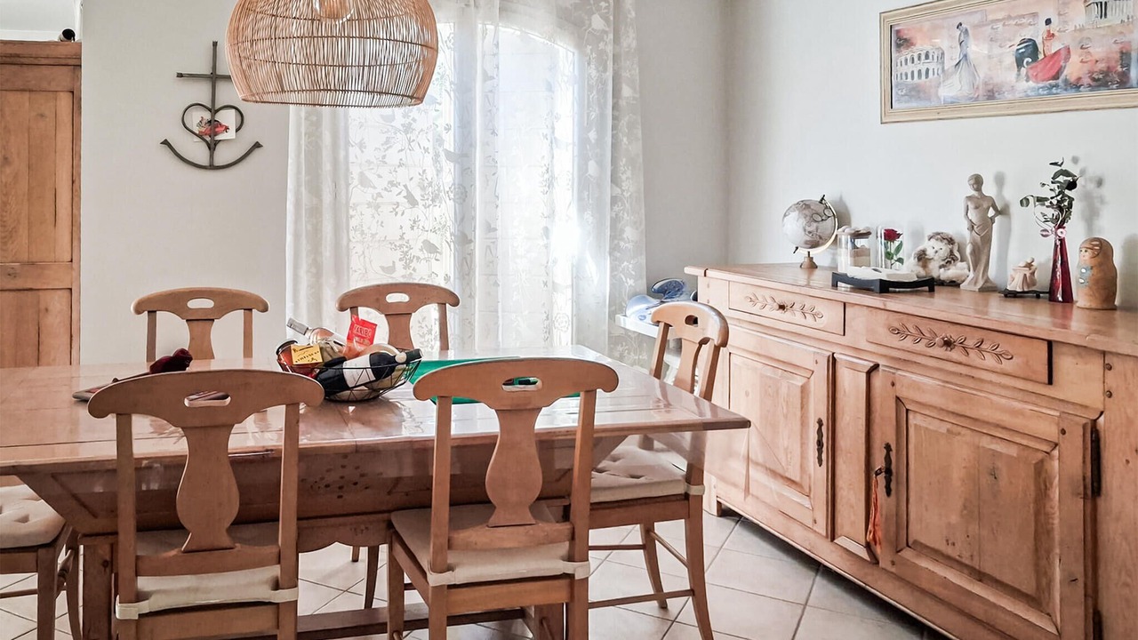 Photo of Bedroom in Collias