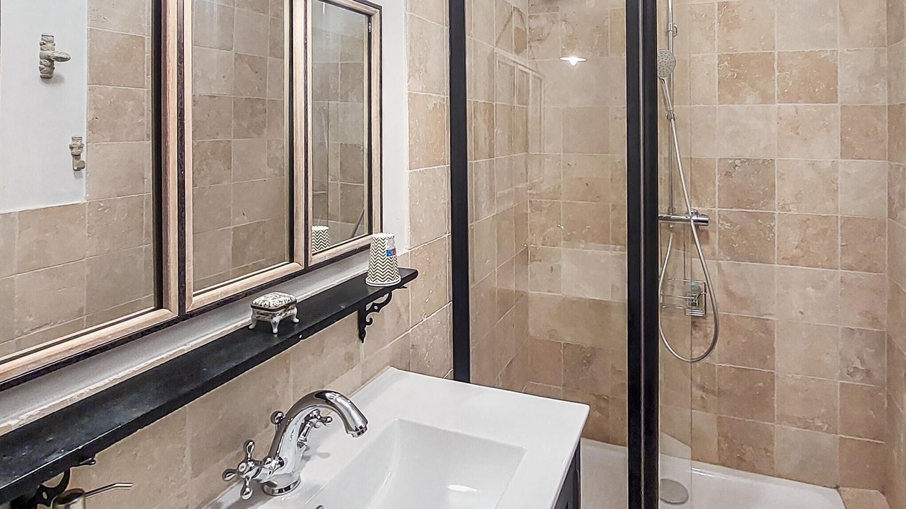 Photo of Bathroom in La Reole