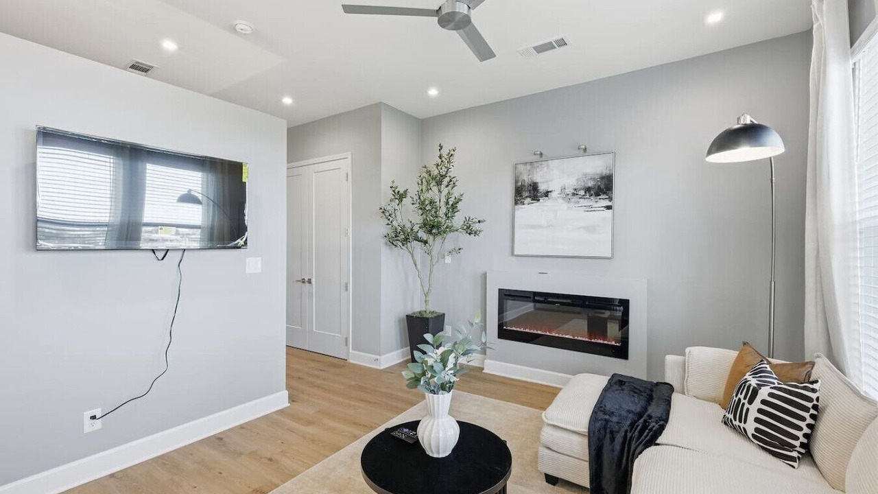 Photo of Livingroom in Cedars