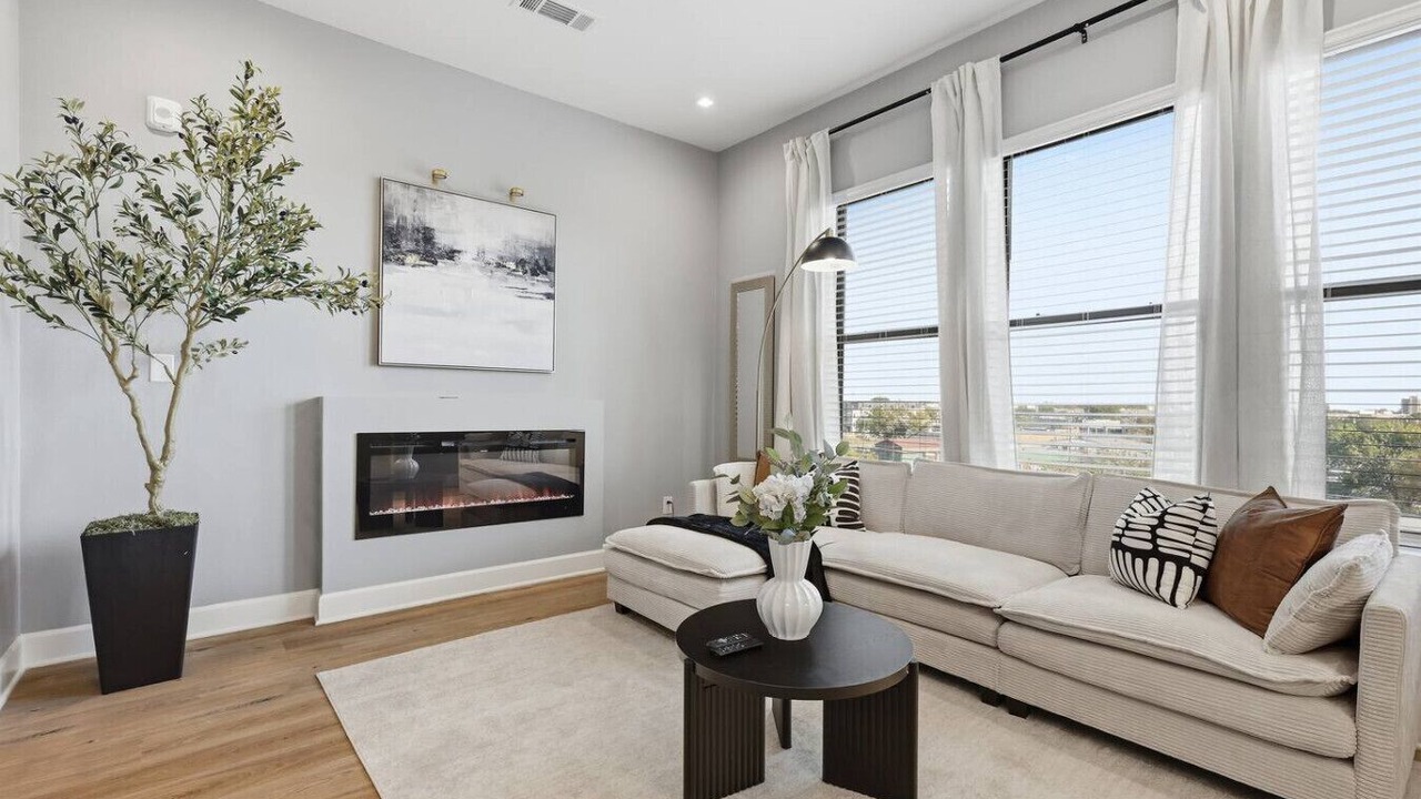 Photo of Livingroom in Cedars