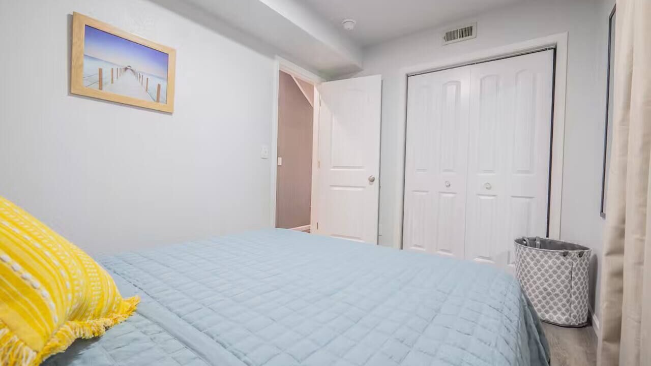 Photo of Bedroom in Maryville