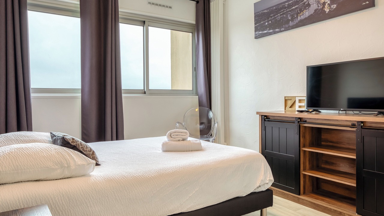 Photo of Bedroom in Centre Ville Rive Gauche