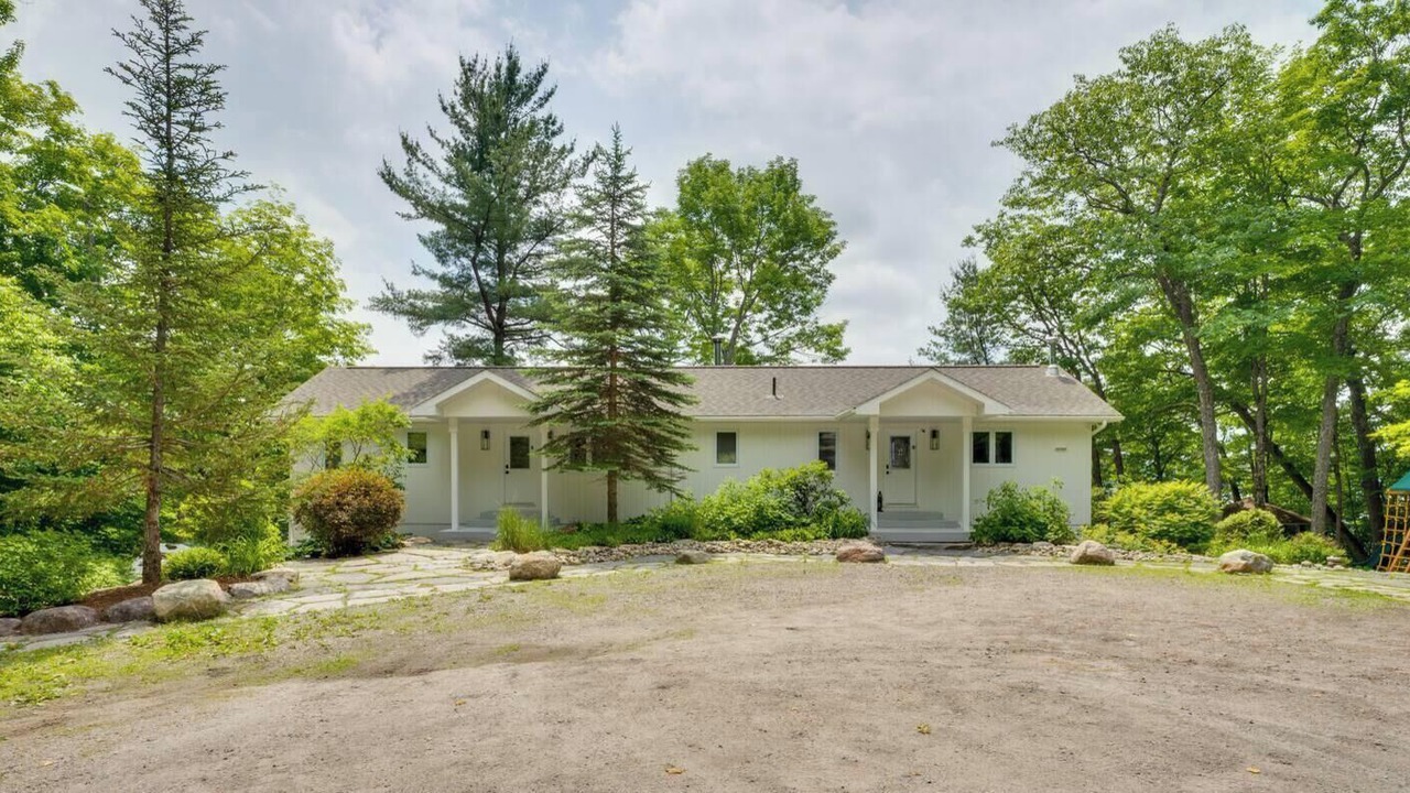 Photo of Outdoor in Rosseau
