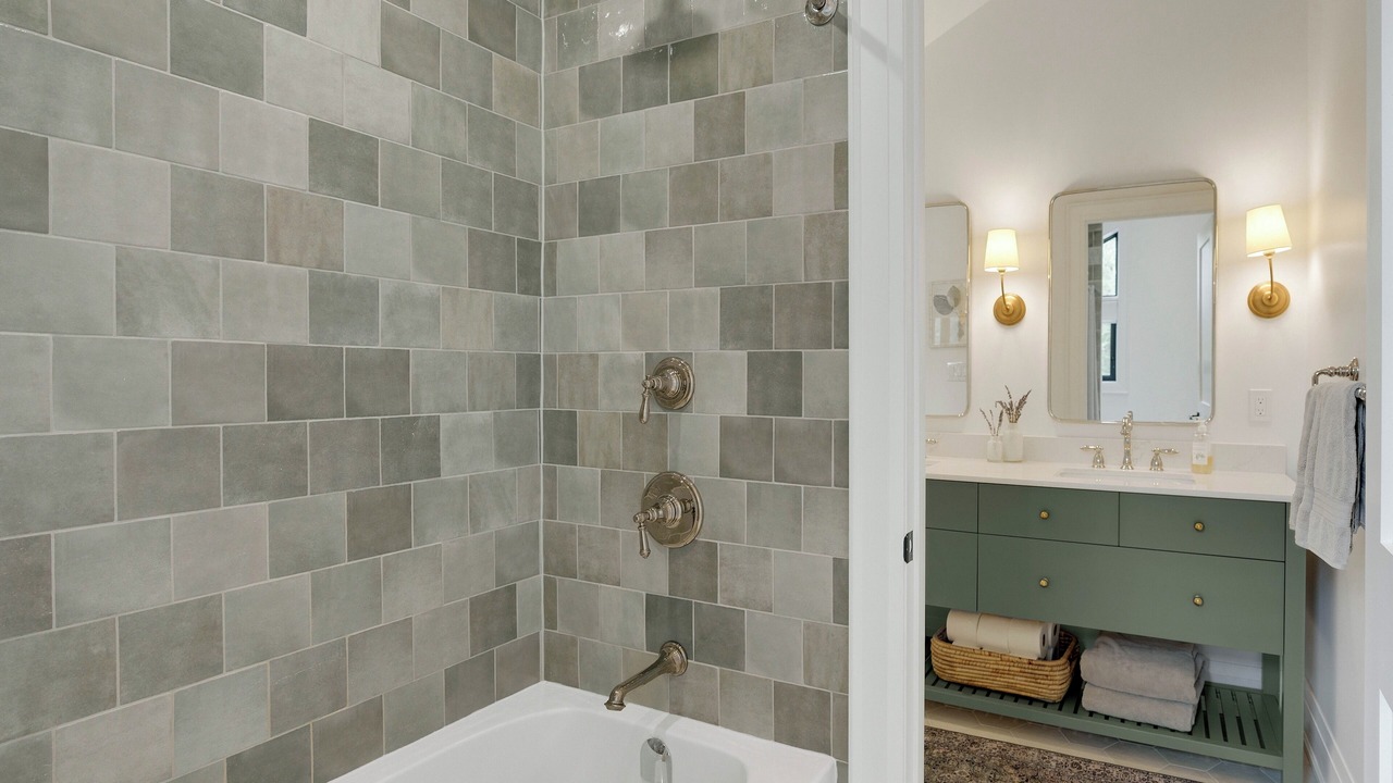 Photo of Bathroom in Georgian Bay