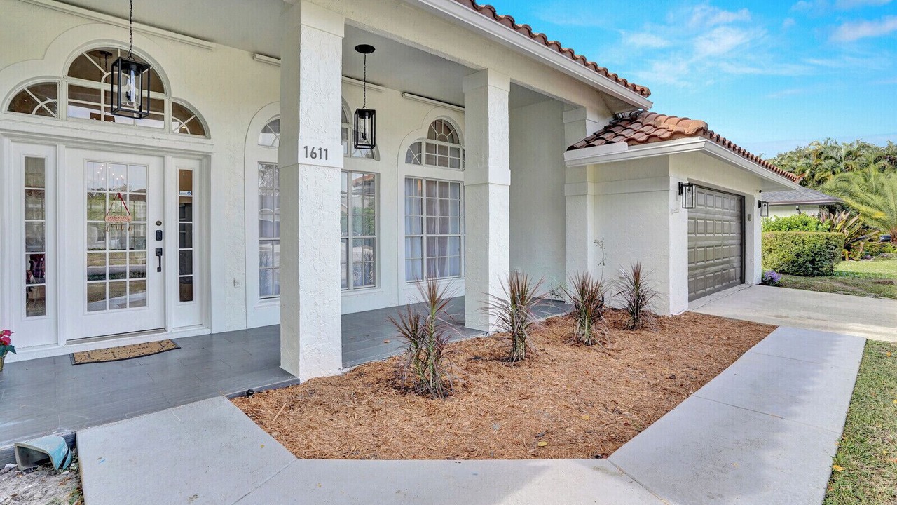 Photo of Outdoor in Greenview Shores