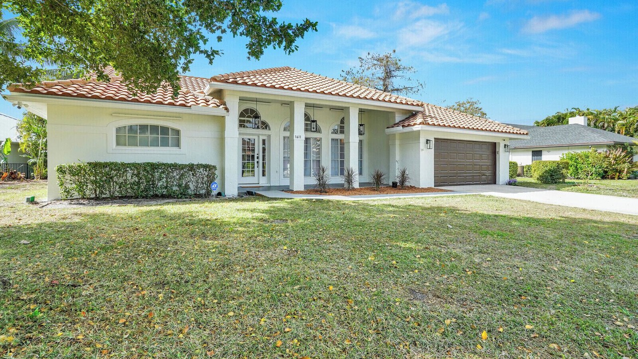 Photo of Outdoor in Greenview Shores