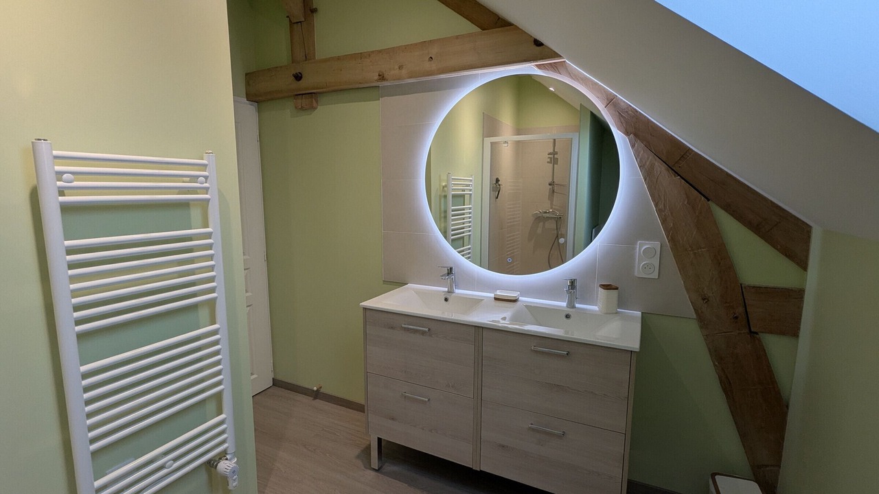 Photo of Bathroom in Santeau
