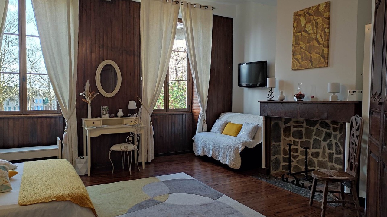 Photo of Others in Oloron-Sainte-Marie