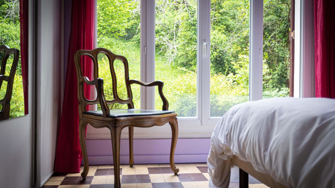 Photo of Bedroom in Jouy-le-Moutier