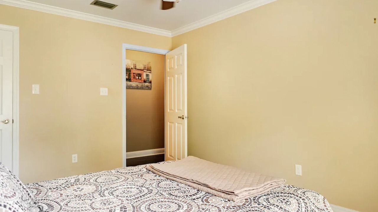 Photo of Bedroom in Shreveport