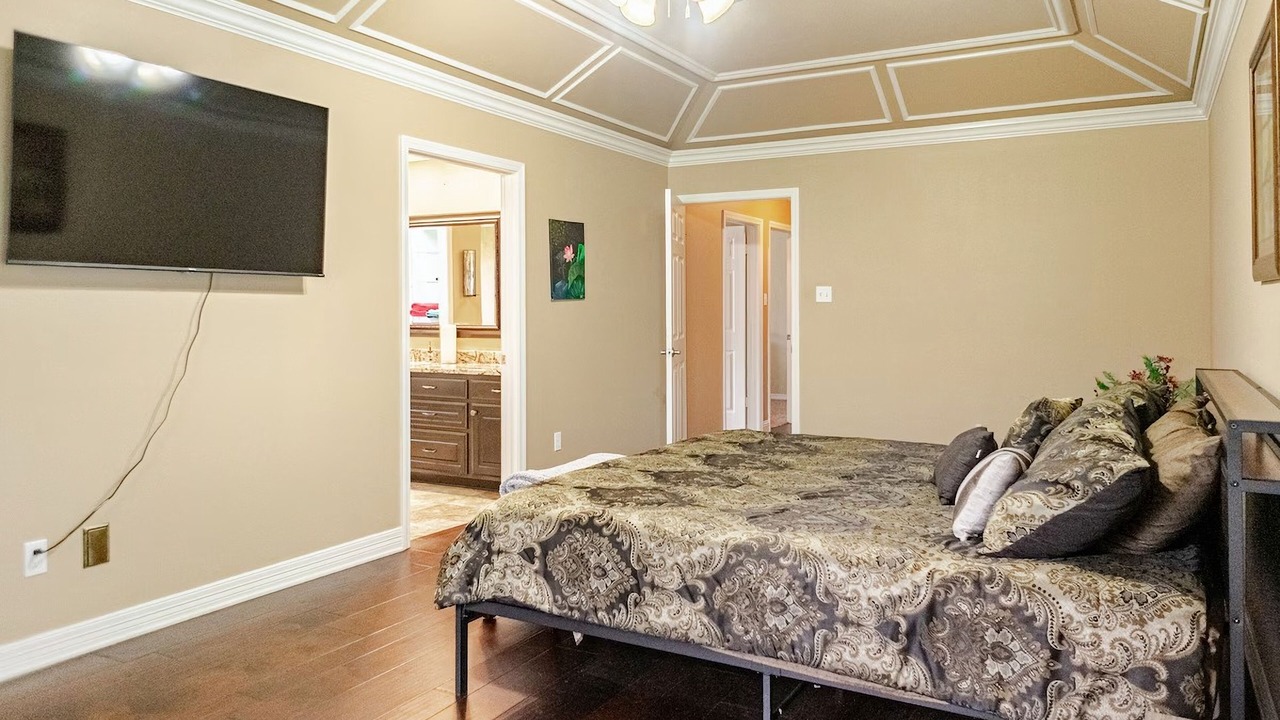 Photo of Bedroom in Shreveport