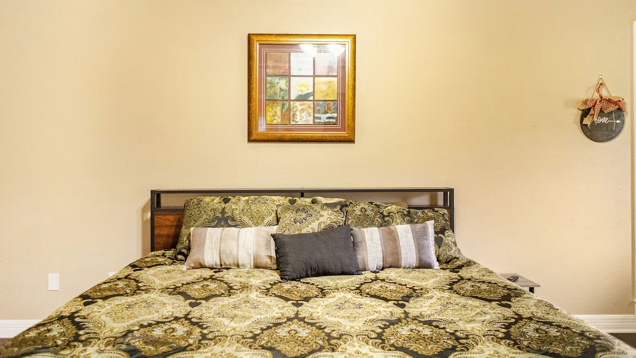 Photo of Bedroom in Shreveport