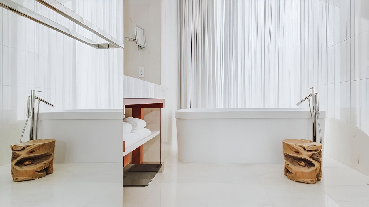 Photo of Bathroom in Downtown Seattle