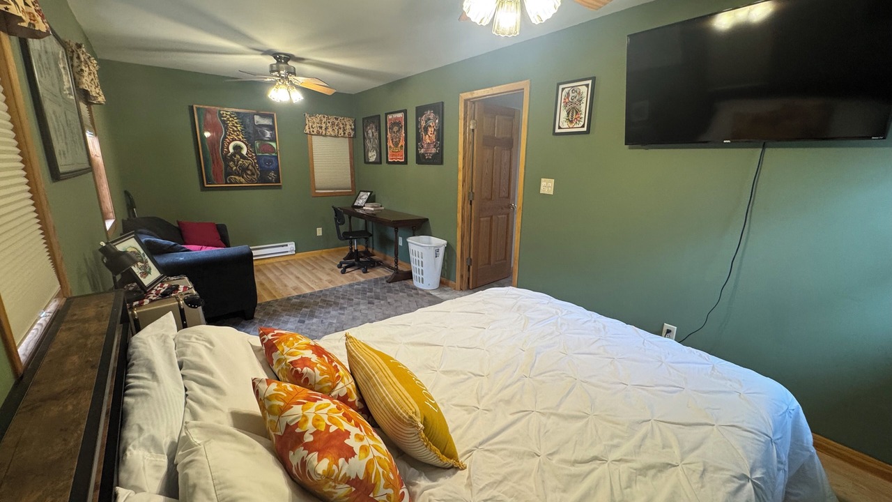 Photo of Bedroom in Martinsville