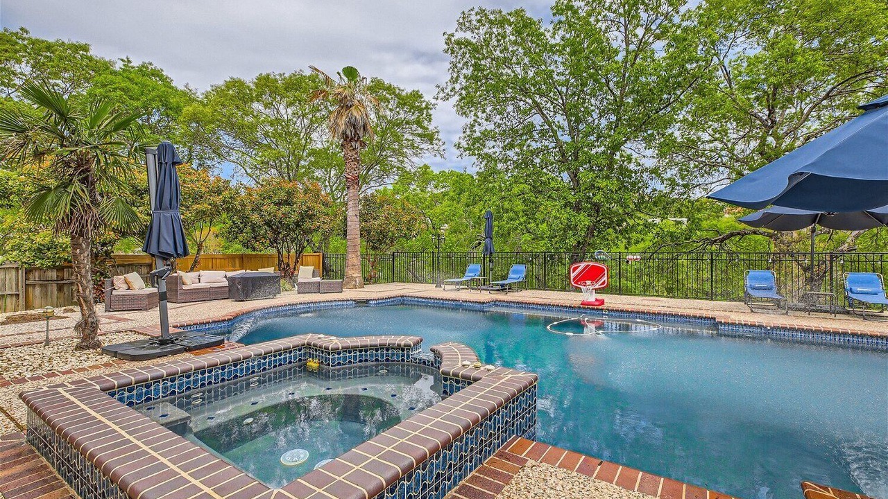 Photo of Outdoor in Crownridge of Texas