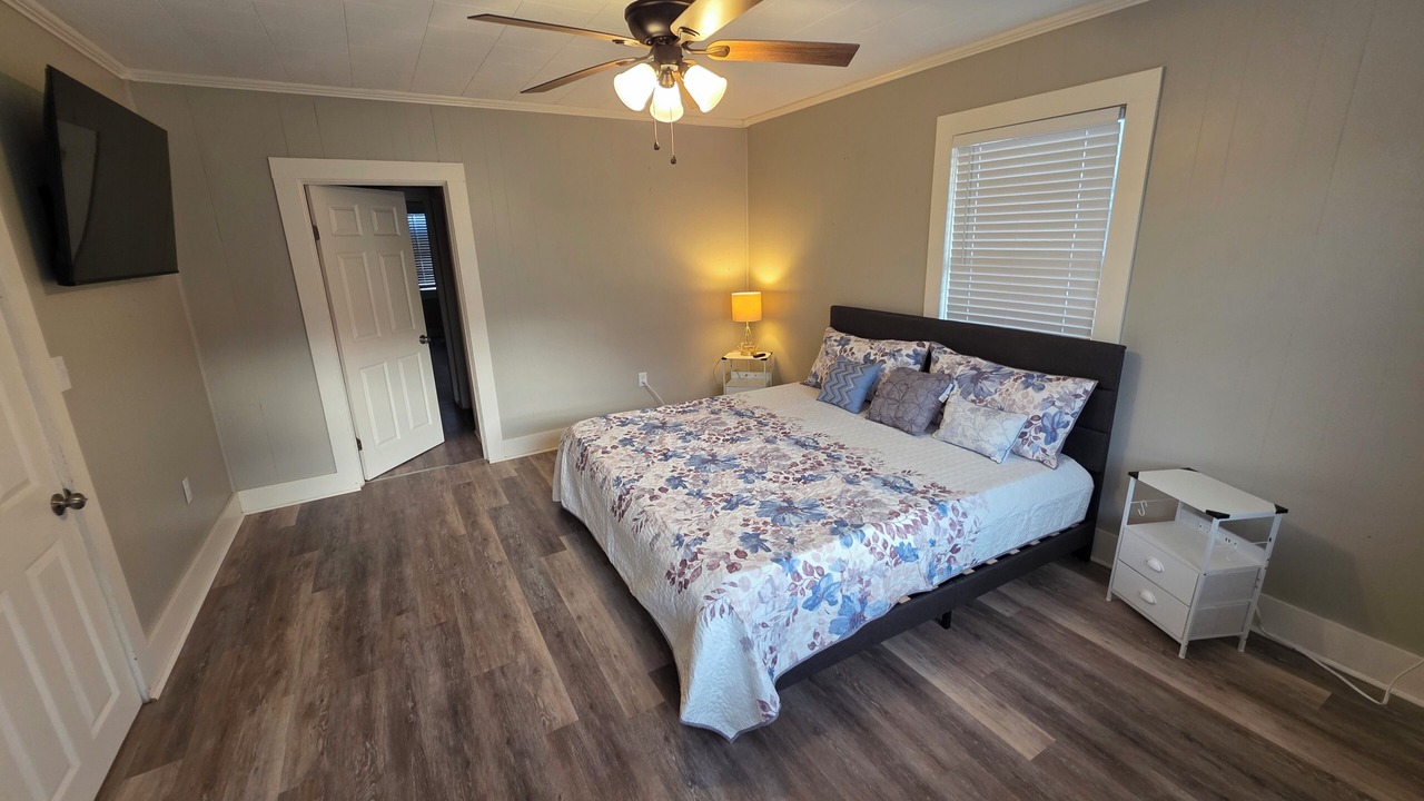 Photo of Bedroom in Morgan City