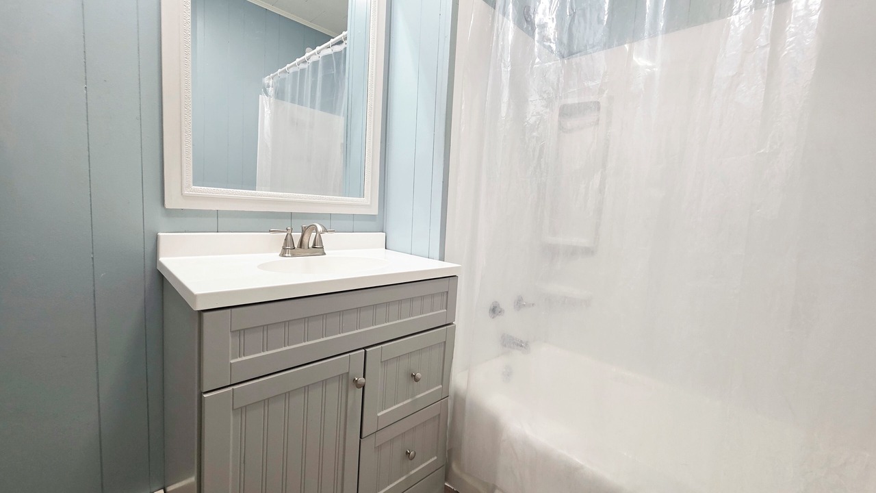 Photo of Bathroom in Morgan City