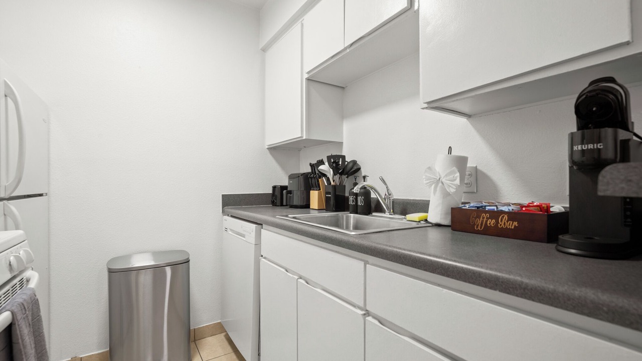 Photo of Kitchen in West Campus