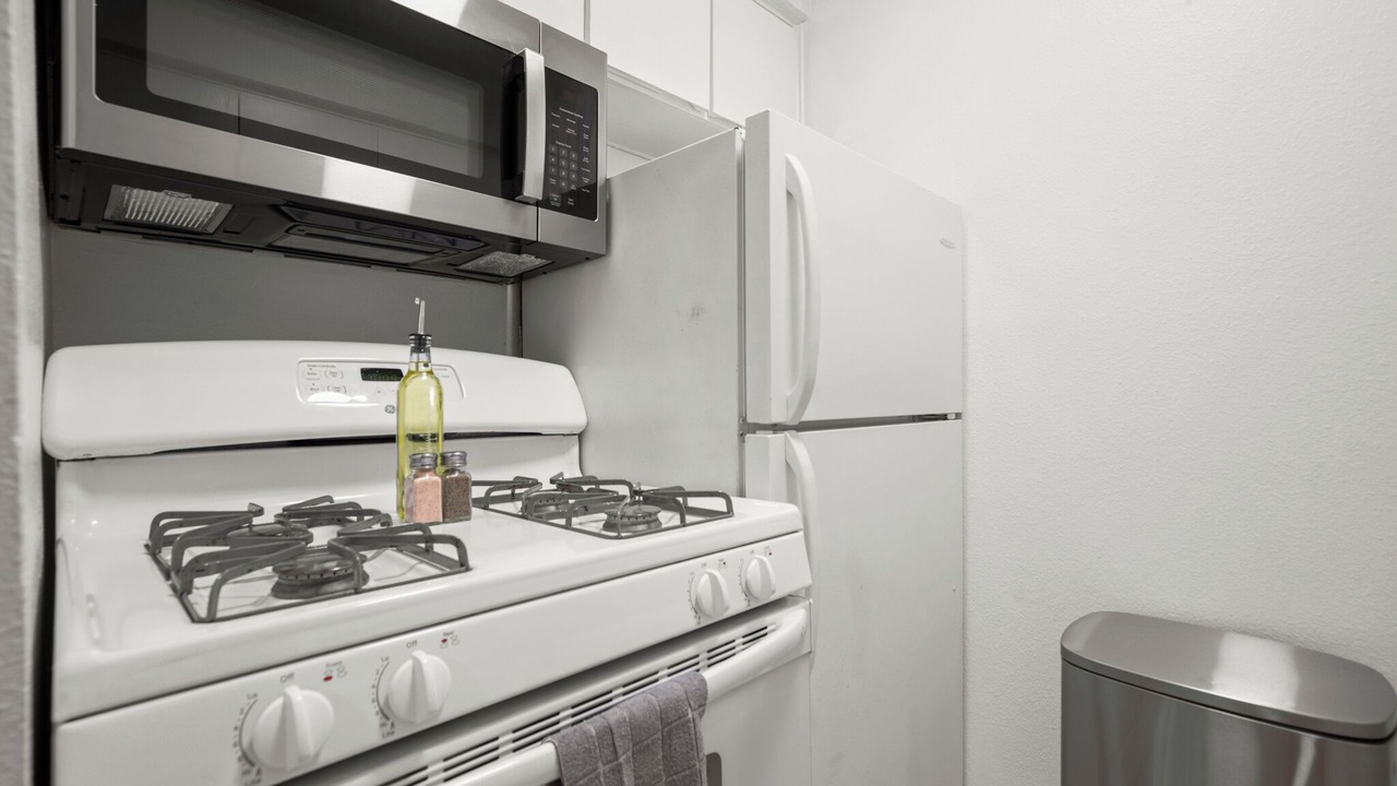 Photo of Kitchen in West Campus