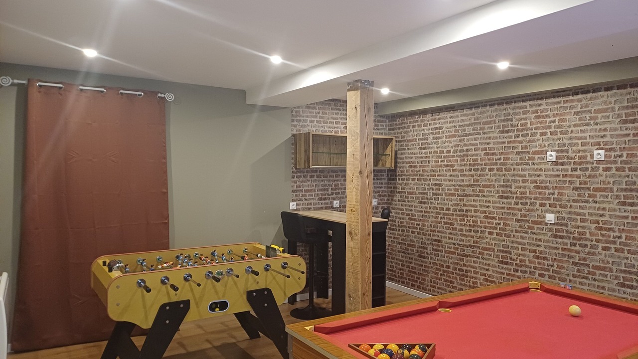 Photo of Bedroom in Campan