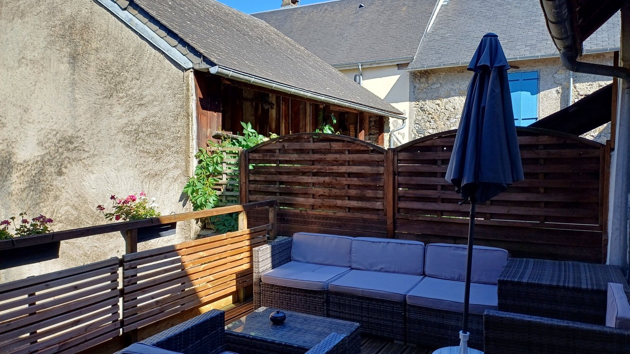 Photo of Patio Balcony in Campan
