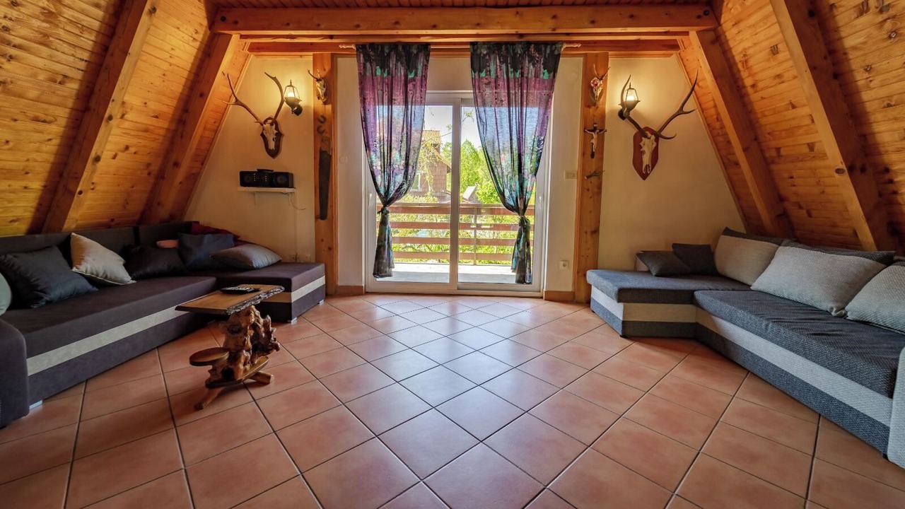 Photo of Livingroom in Fuzine