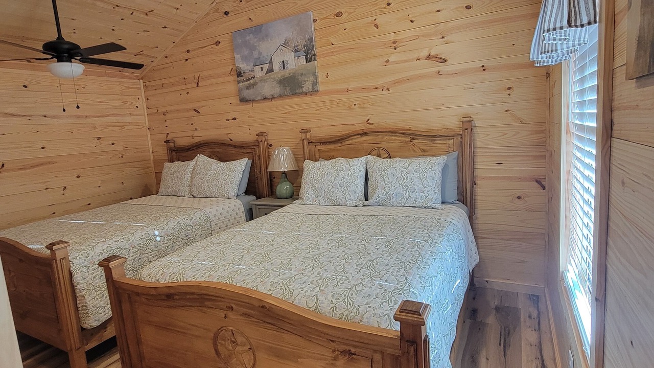 Photo of Bedroom in Dennis