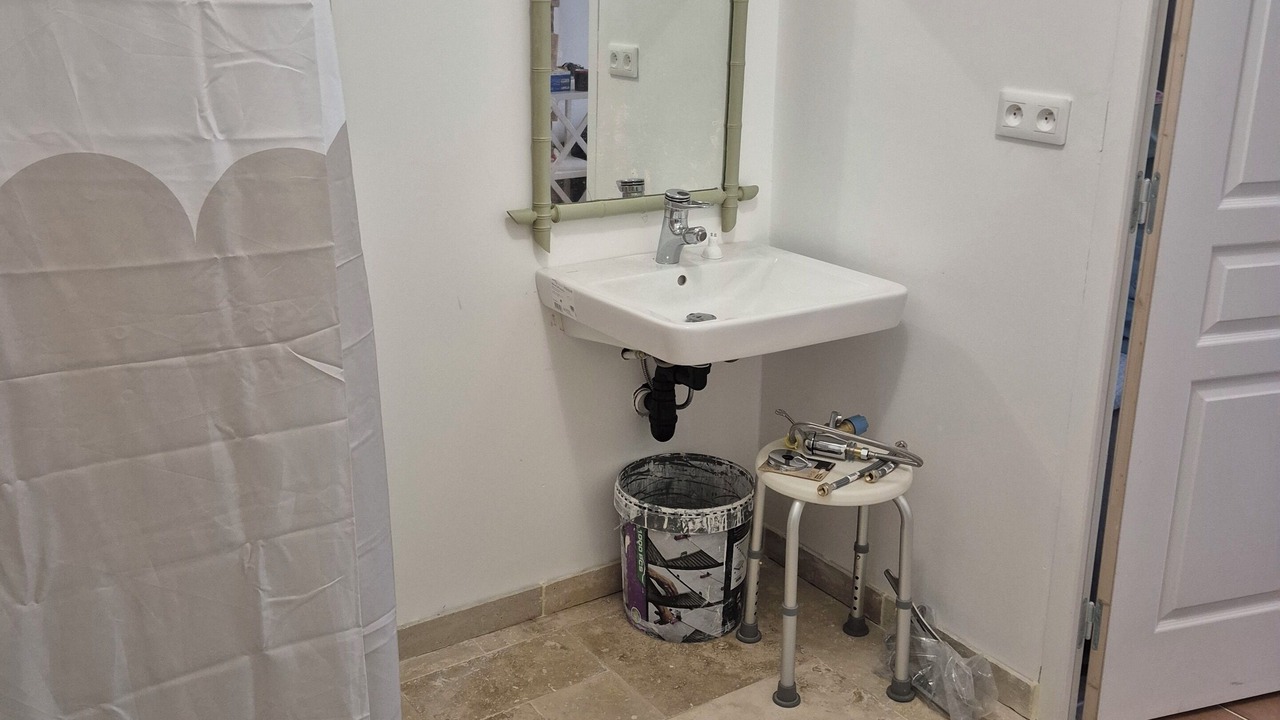 Photo of Bathroom in Chambourg-sur-Indre