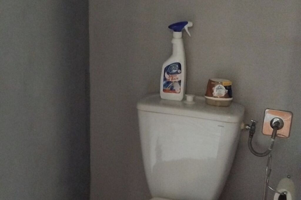 Photo of Bathroom in Caudry