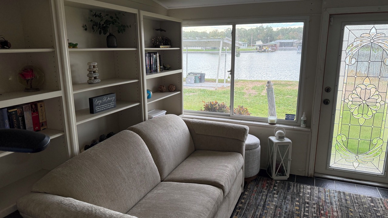 Photo of Livingroom in Tavares