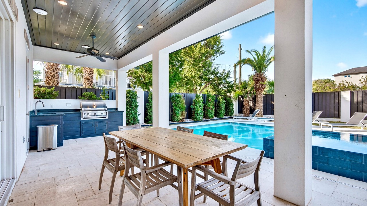 Photo of Outdoor in Miramar Beach