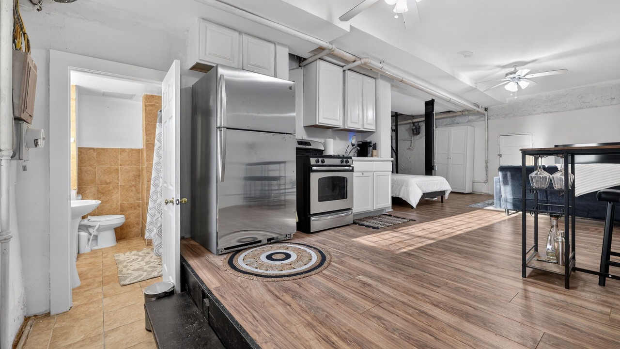 Photo of Others in North Harford Road