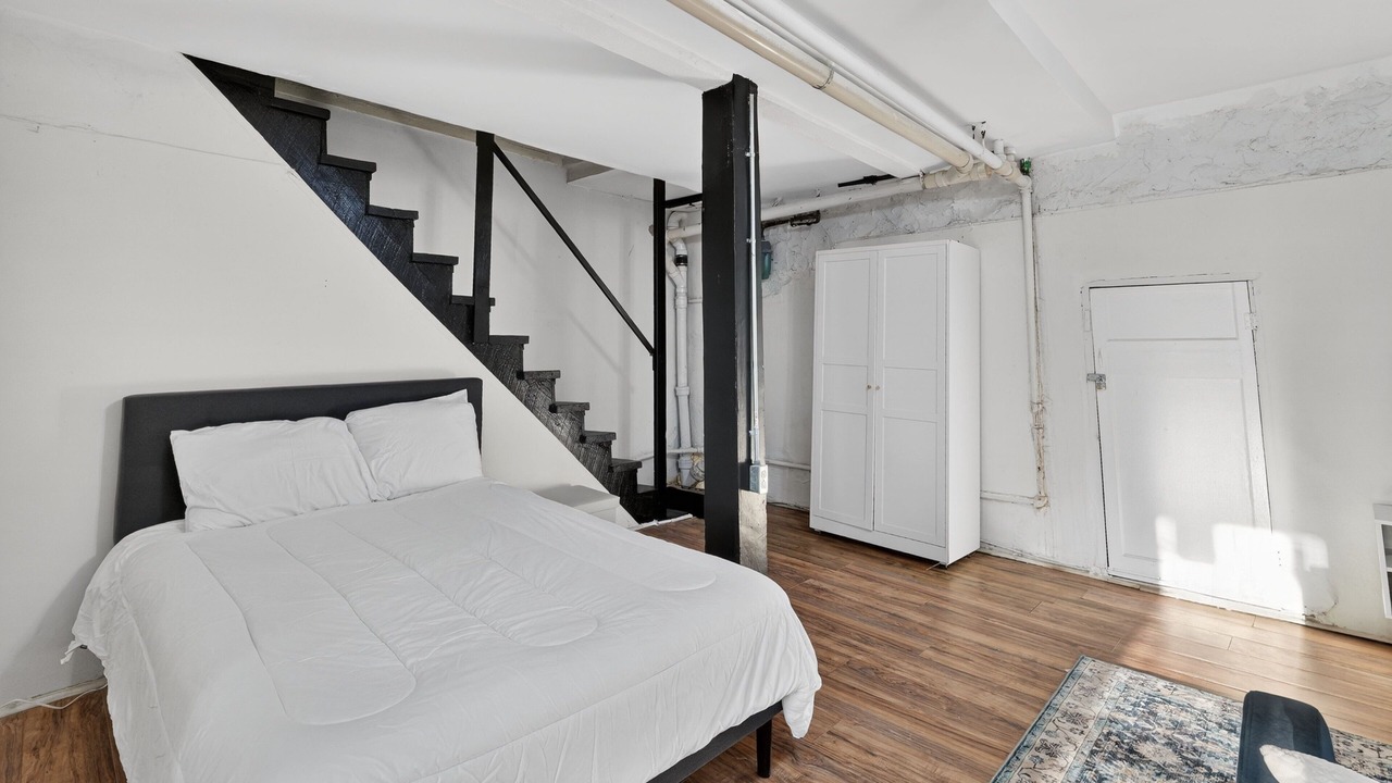 Photo of Others in North Harford Road