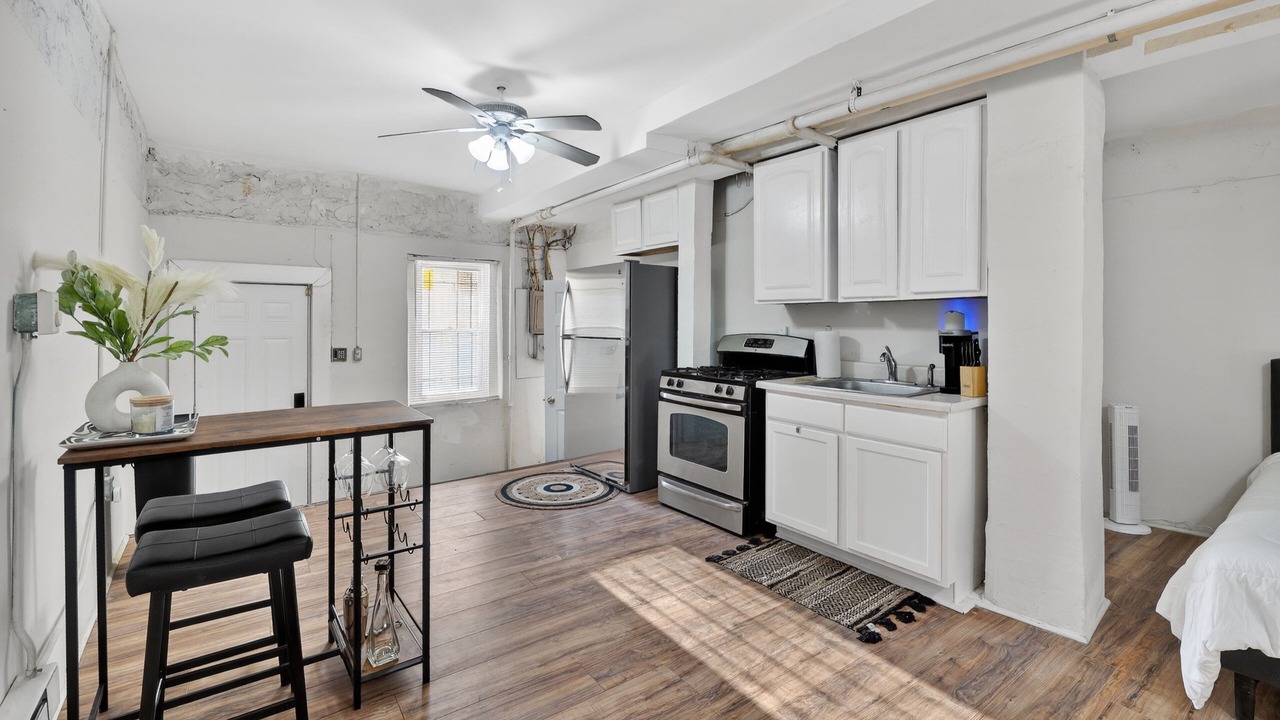 Photo of Others in North Harford Road