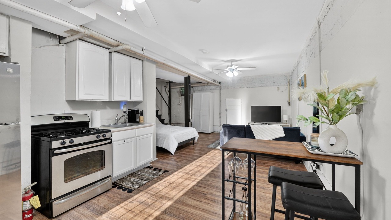 Photo of Others in North Harford Road