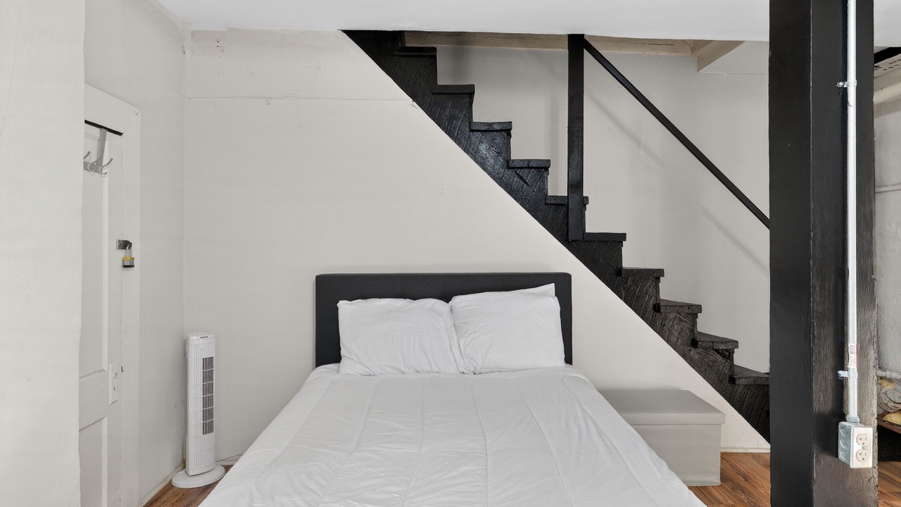 Photo of Others in North Harford Road