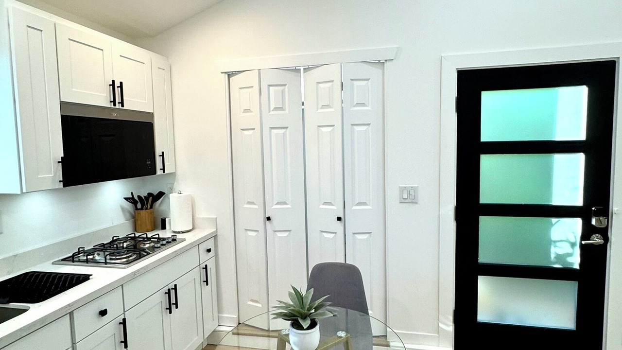Photo of Kitchen in Alderwood Manor