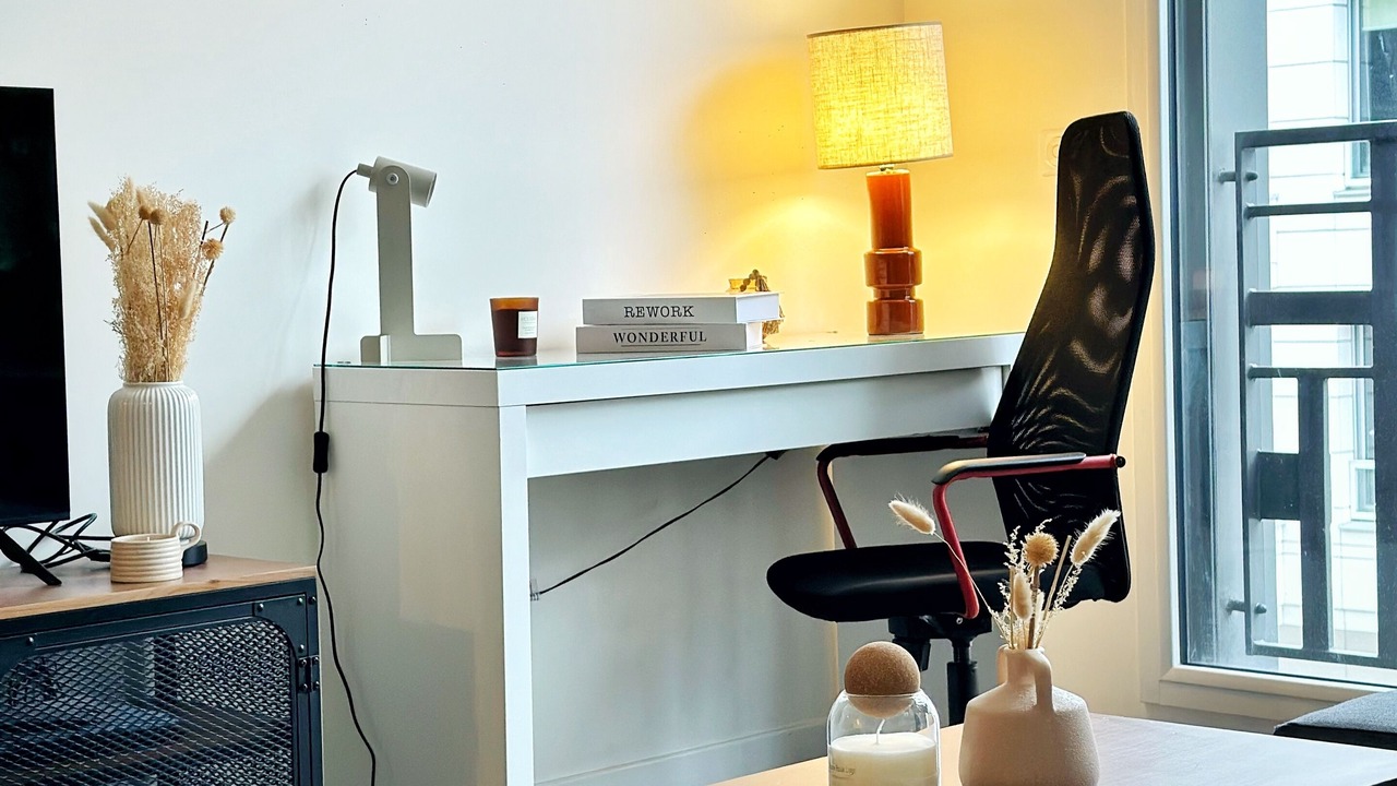 Photo of Livingroom in Levallois-Perret