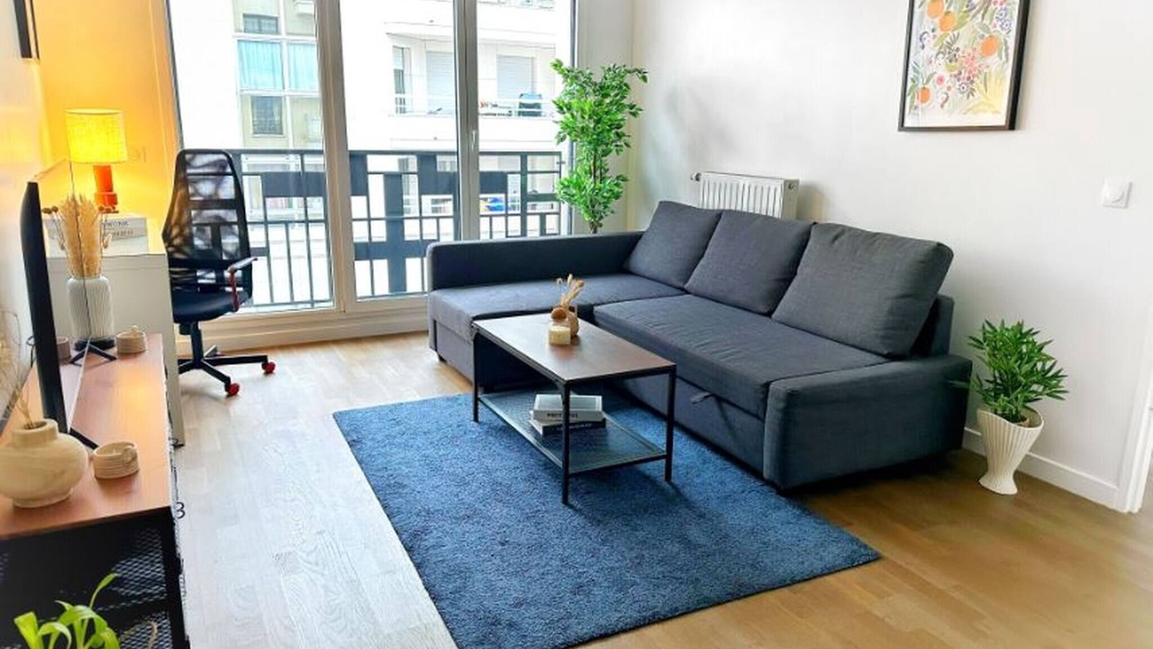 Photo of Livingroom in Levallois-Perret