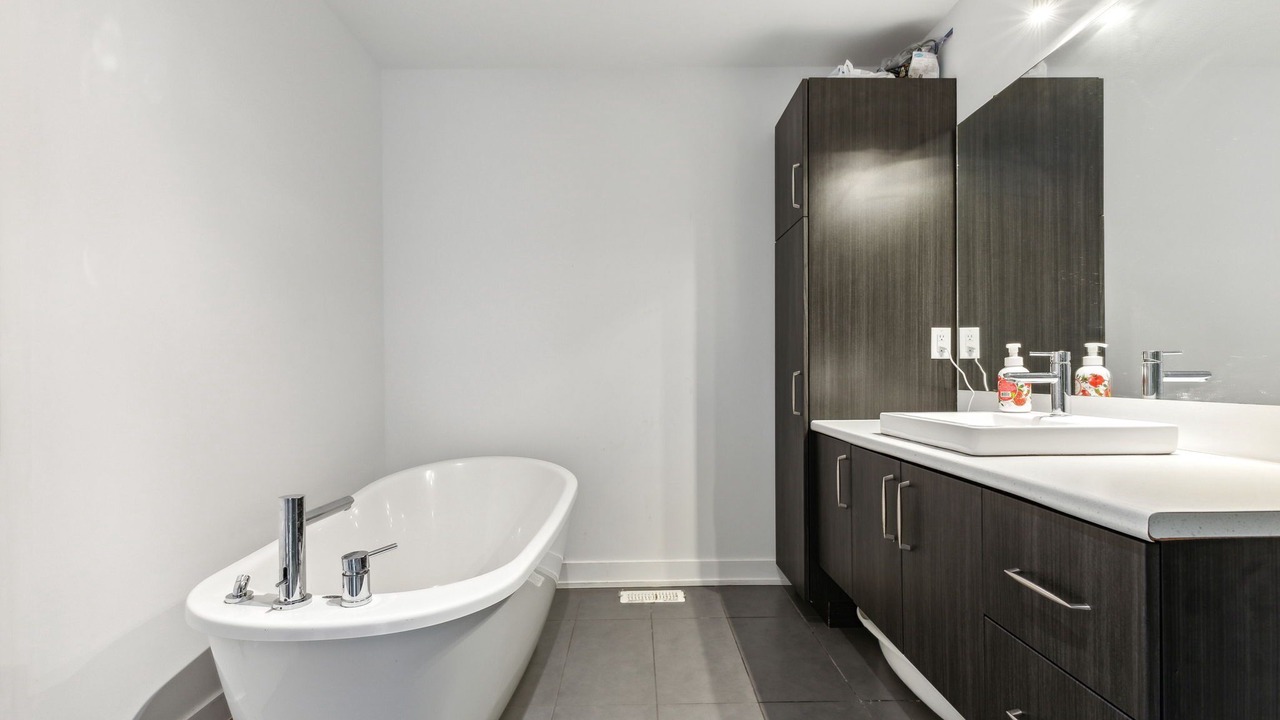 Photo of Bathroom in Plateau