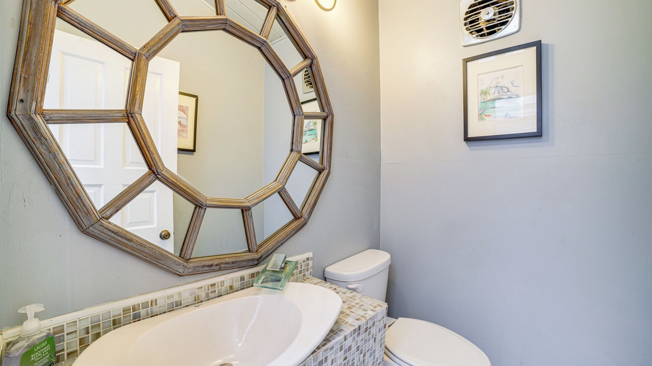 Photo of Bathroom in Olympia Fields