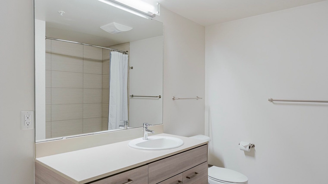 Photo of Bathroom in Belltown